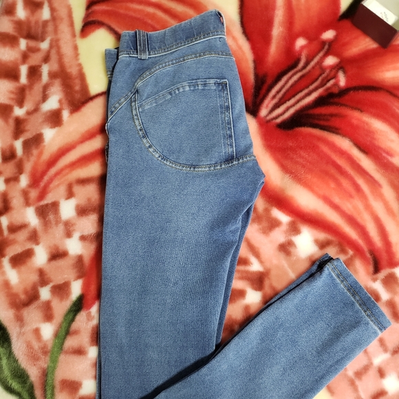 🎉🎉CLEARANCE🎉🎉 Top Trends Push.Up Pants Sz 34 - Picture 3 of 6